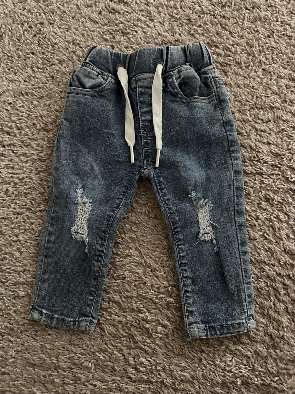 Little Bipsy Distressed Denim Jeans
